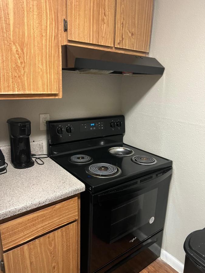 Lovely 1-Bedroom Townhome With Nice Amenities Houston Dış mekan fotoğraf